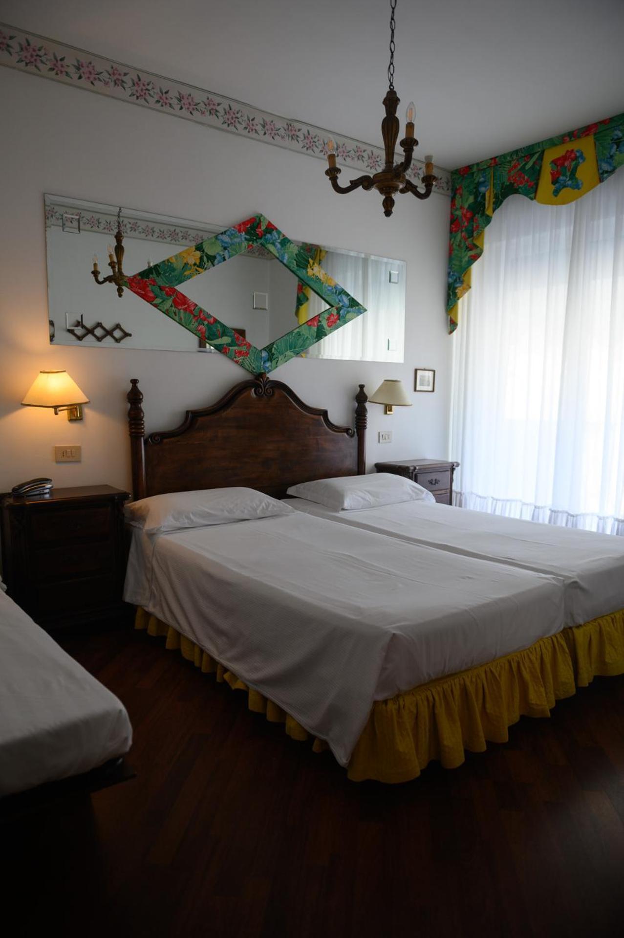 Agora Park Hotel Jesolo Extérieur photo